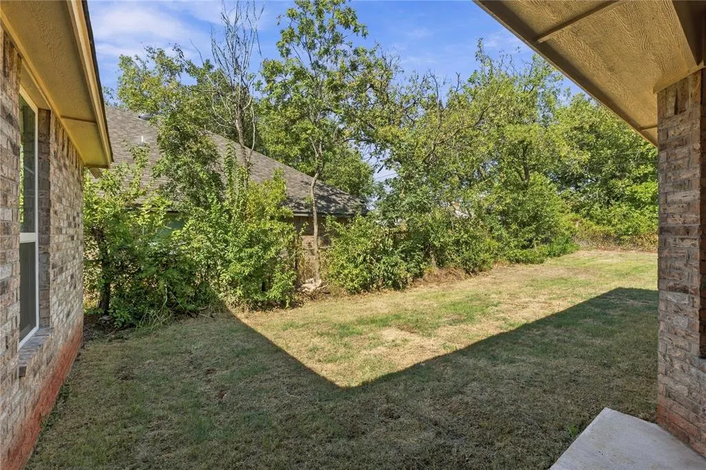 Photo 31 — 2136 N Everest Avenue, Oklahoma City, OK 73111