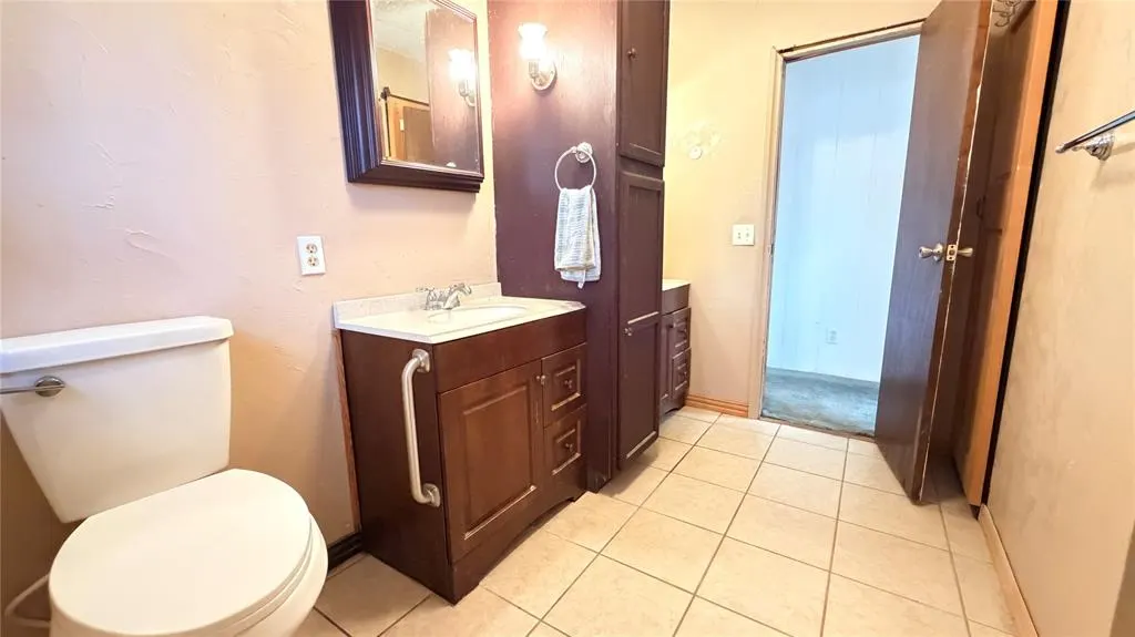 Photo 19 — 106 Baker Street, Shawnee, OK 74801