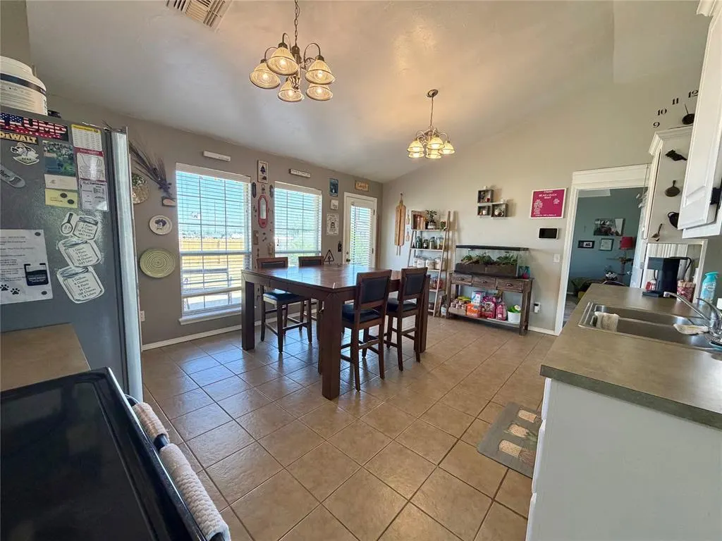 Photo 8 — 117 Carter Road, Elk City, OK 73644
