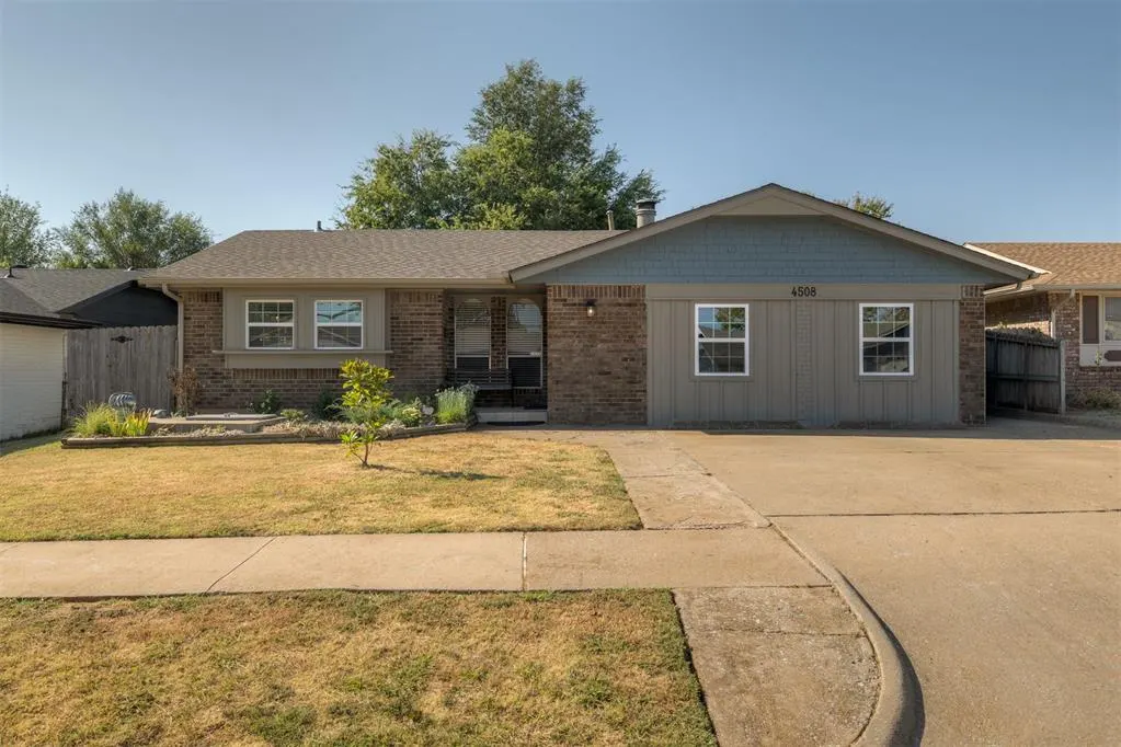Photo 2 — 4508 SE 50th Street, Oklahoma City, OK 73135