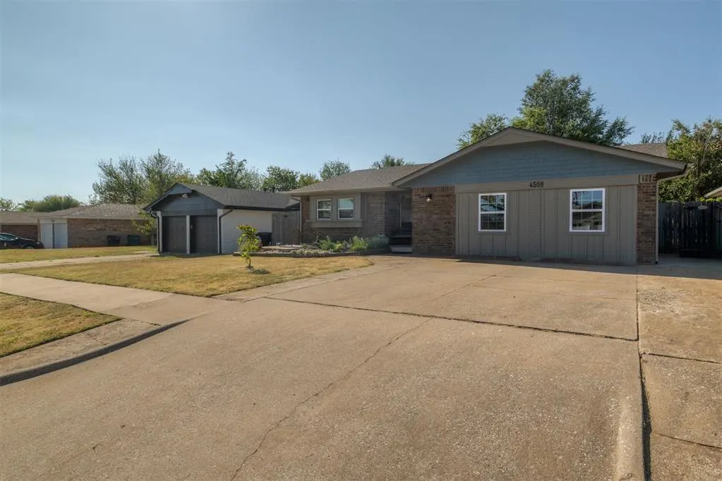 Photo 3 — 4508 SE 50th Street, Oklahoma City, OK 73135