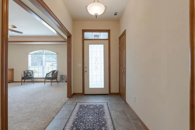 Photo 4 — 1714 Bridlewood Court, Shawnee, OK 74804