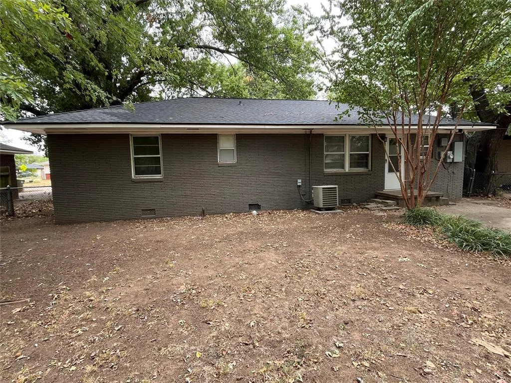 Photo 19 — 1519 S Windsor Way, Norman, OK 73069