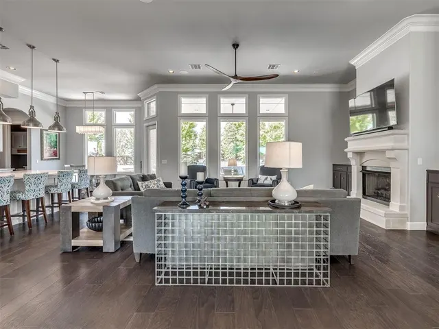 Photo 7 — 509 Oak Summit Road, Edmond, OK 73025