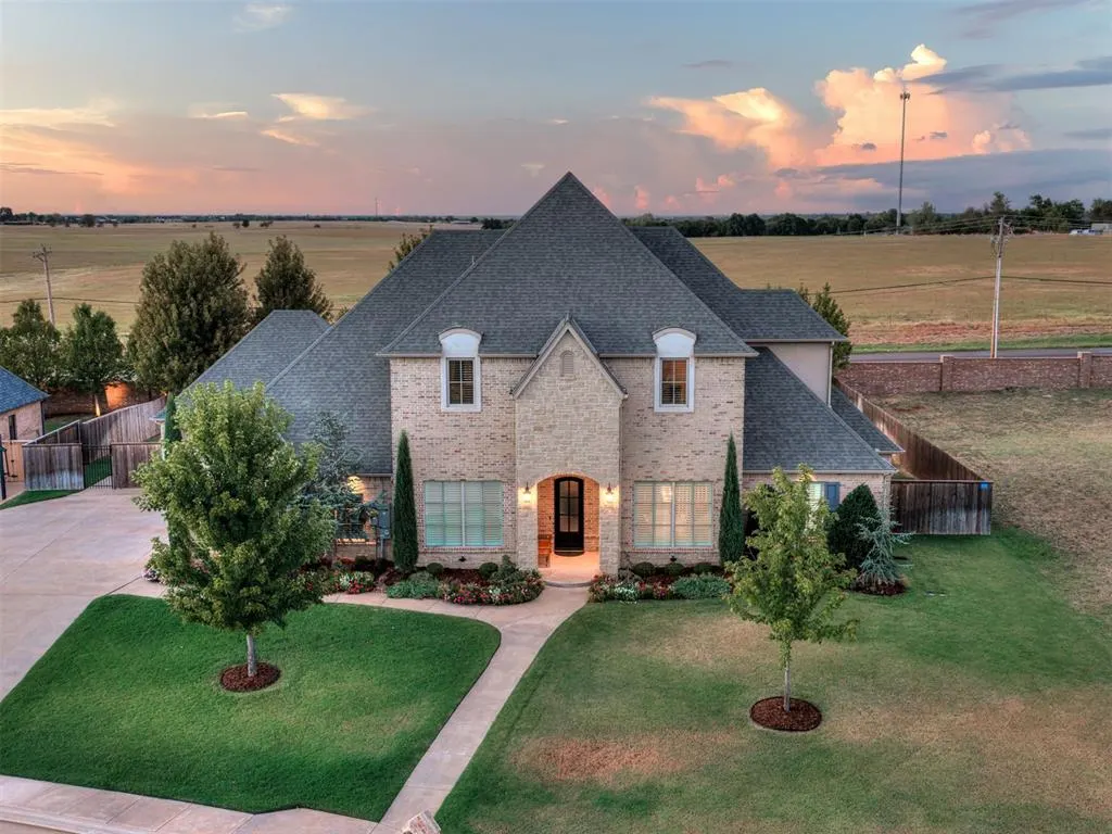 Photo 50 — 509 Oak Summit Road, Edmond, OK 73025