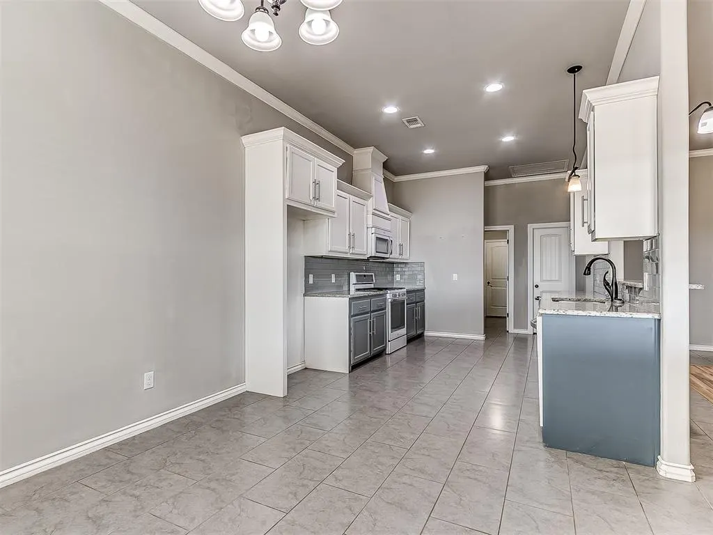 Photo 10 — 2416 SE 92nd Terrace, Oklahoma City, OK 73160