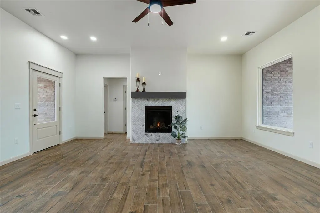 Photo 12 — 20202 NE 22nd Street, Harrah, OK 73045