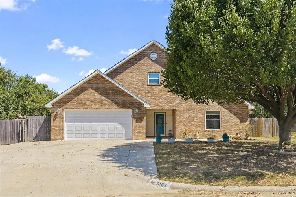 Front exterior — 1601 Ward Road, Ardmore, OK 73401