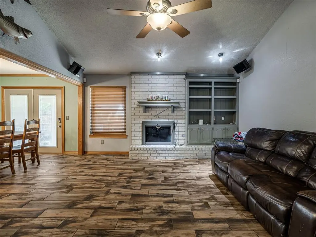 Photo 6 — 1425 Chimney Hill Road, Yukon, OK 73099