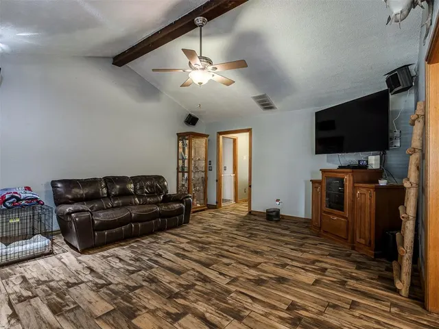 Photo 8 — 1425 Chimney Hill Road, Yukon, OK 73099