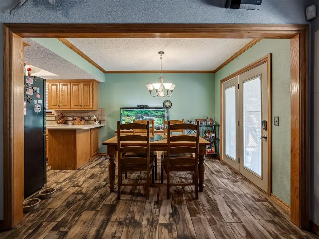 Photo 10 — 1425 Chimney Hill Road, Yukon, OK 73099