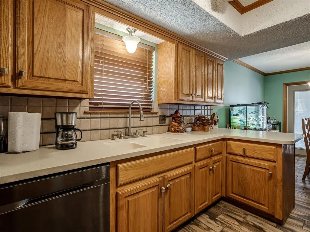 Photo 15 — 1425 Chimney Hill Road, Yukon, OK 73099