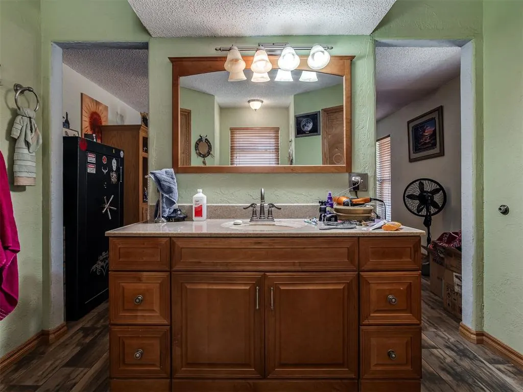 Photo 23 — 1425 Chimney Hill Road, Yukon, OK 73099
