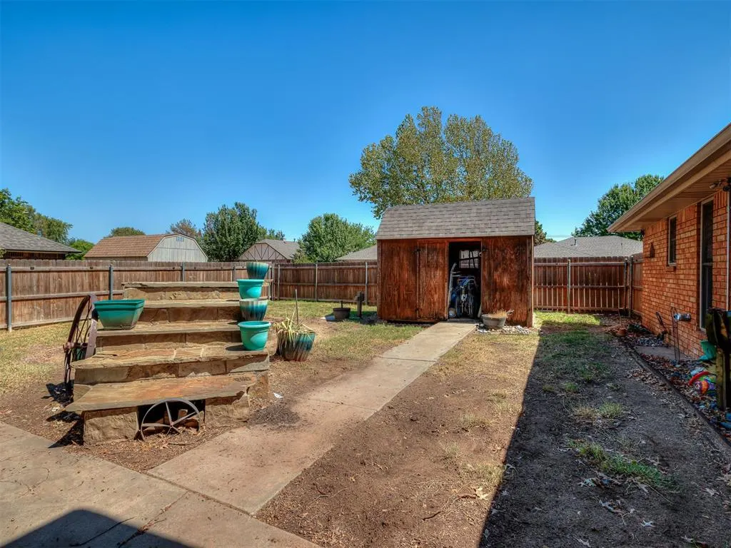 Photo 35 — 1425 Chimney Hill Road, Yukon, OK 73099