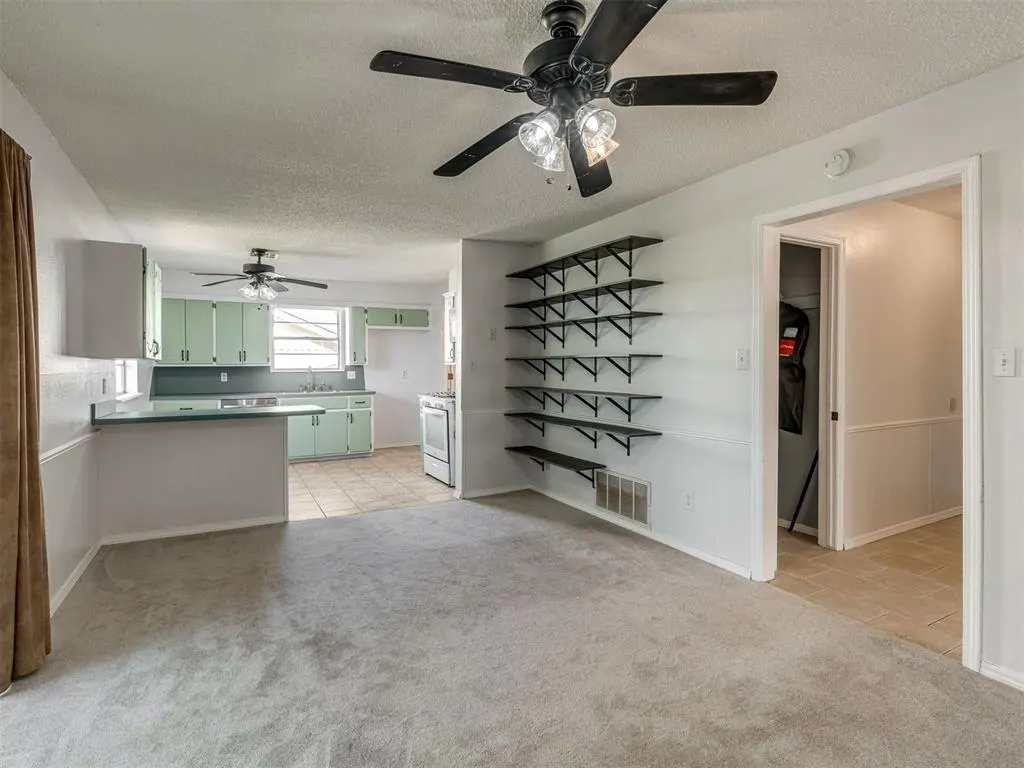 Photo 8 — 1414 Princeton Circle, Norman, OK 73071