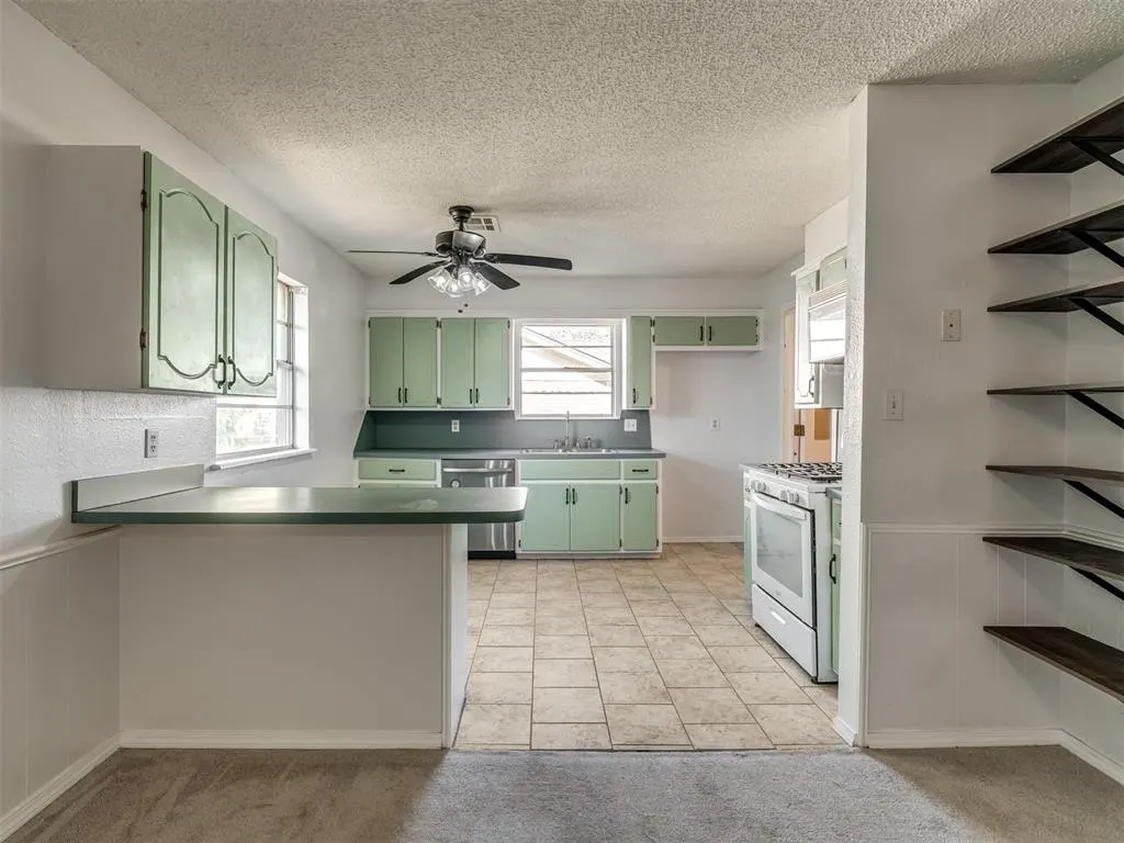 Photo 10 — 1414 Princeton Circle, Norman, OK 73071