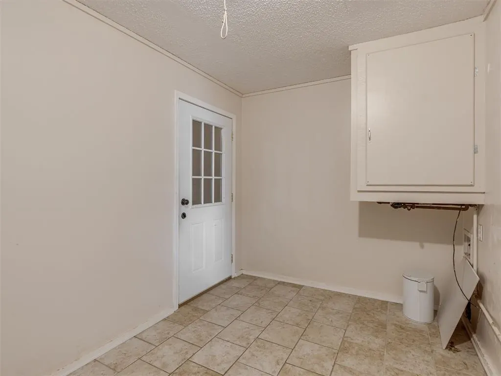 Photo 15 — 1414 Princeton Circle, Norman, OK 73071