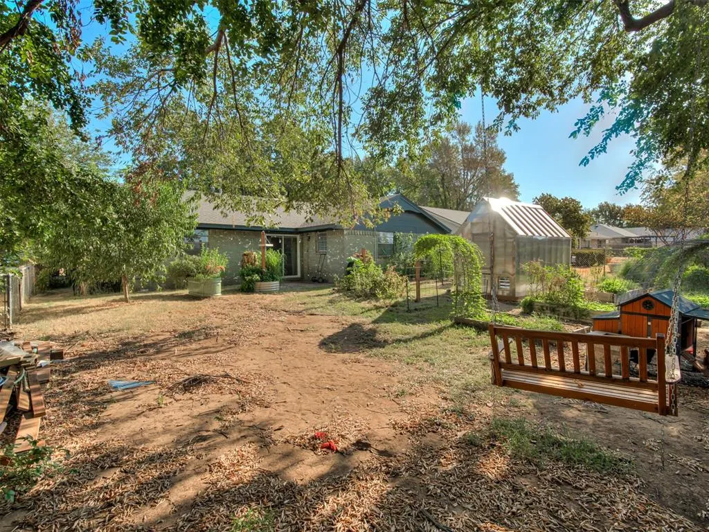 Photo 33 — 1414 Princeton Circle, Norman, OK 73071