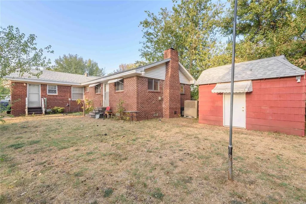 Photo 13 — 308 W Mimosa Drive, Oklahoma City, OK 73110