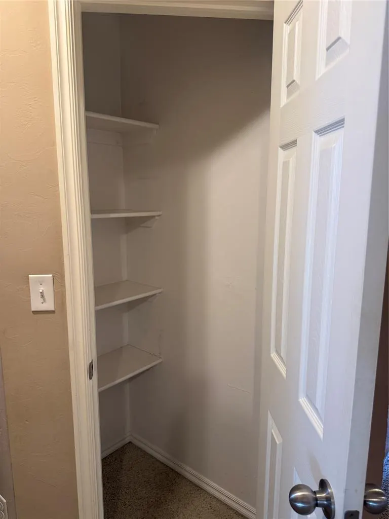Photo 23 — 400 S Castle Ridge Lane, Mustang, OK 73064