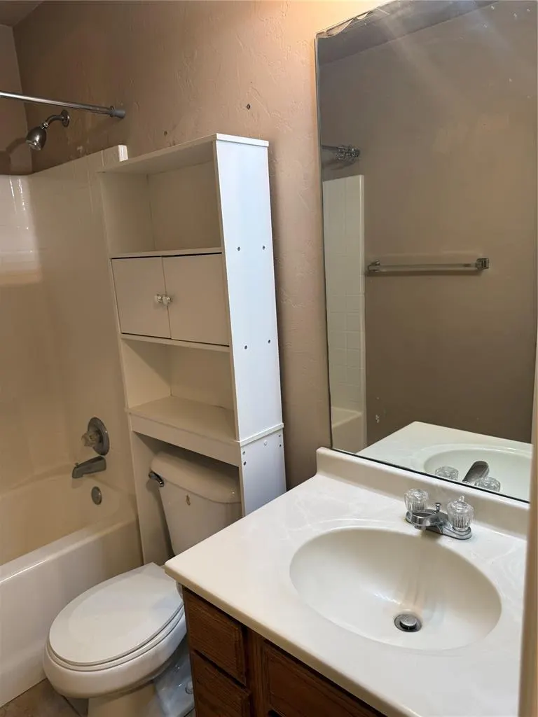 Photo 25 — 400 S Castle Ridge Lane, Mustang, OK 73064