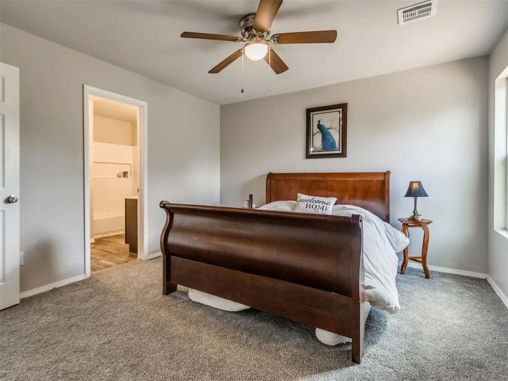 Photo 14 — 9445 SW 37th Street, Oklahoma City, OK 73179