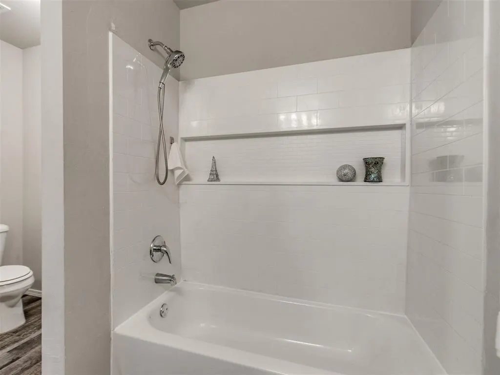Photo 18 — 9445 SW 37th Street, Oklahoma City, OK 73179