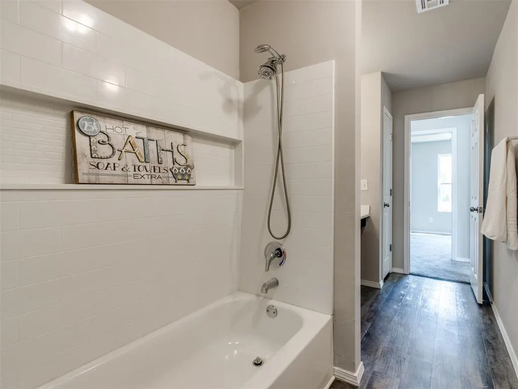Photo 29 — 9445 SW 37th Street, Oklahoma City, OK 73179