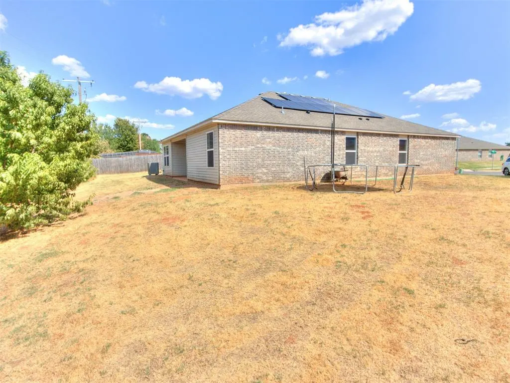 Photo 35 — 9445 SW 37th Street, Oklahoma City, OK 73179