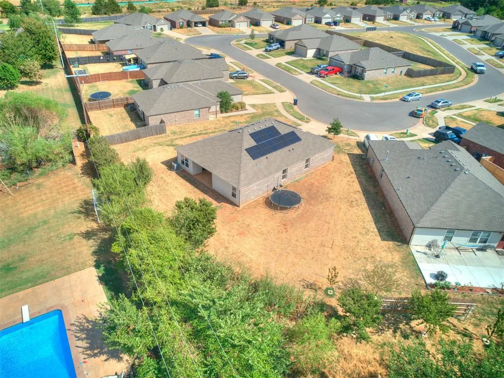 Photo 36 — 9445 SW 37th Street, Oklahoma City, OK 73179
