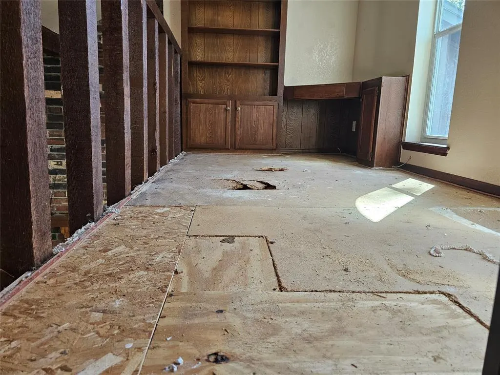 Photo 6 — 9811 Brush Creek Road, Norman, OK 73026