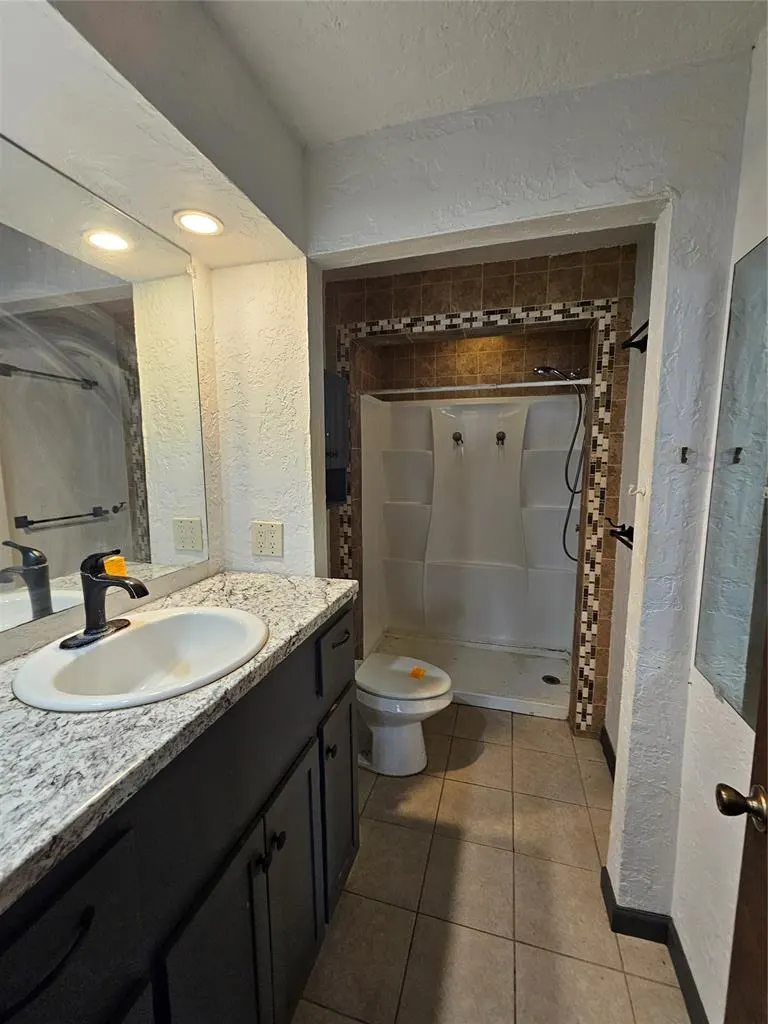 Photo 12 — 9811 Brush Creek Road, Norman, OK 73026