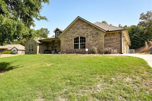 Photo 3 — 15117 SE 58th Street, Choctaw, OK 73020