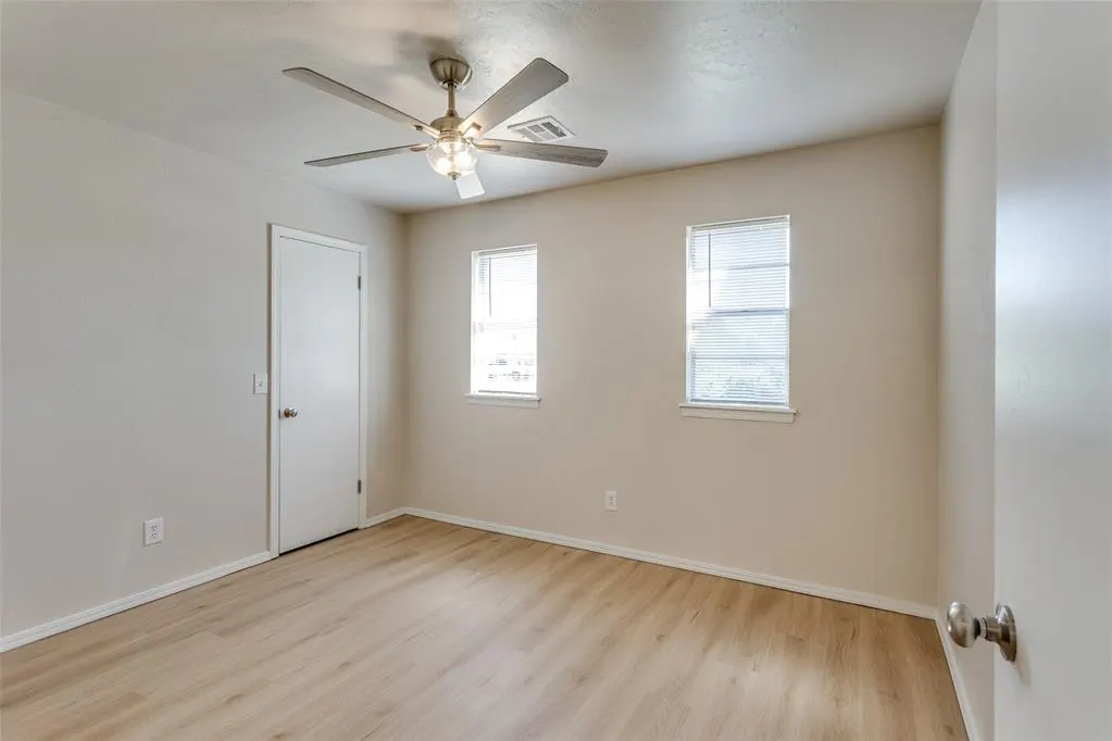 Photo 18 — 4901 Washington Square, Oklahoma City, OK 73135
