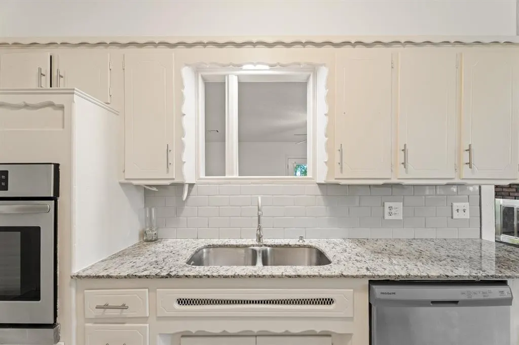 Photo 7 — 3805 N Eagle Lane, Bethany, OK 73008