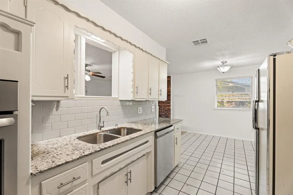 Photo 10 — 3805 N Eagle Lane, Bethany, OK 73008