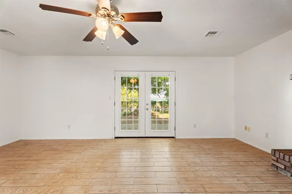 Photo 14 — 3805 N Eagle Lane, Bethany, OK 73008