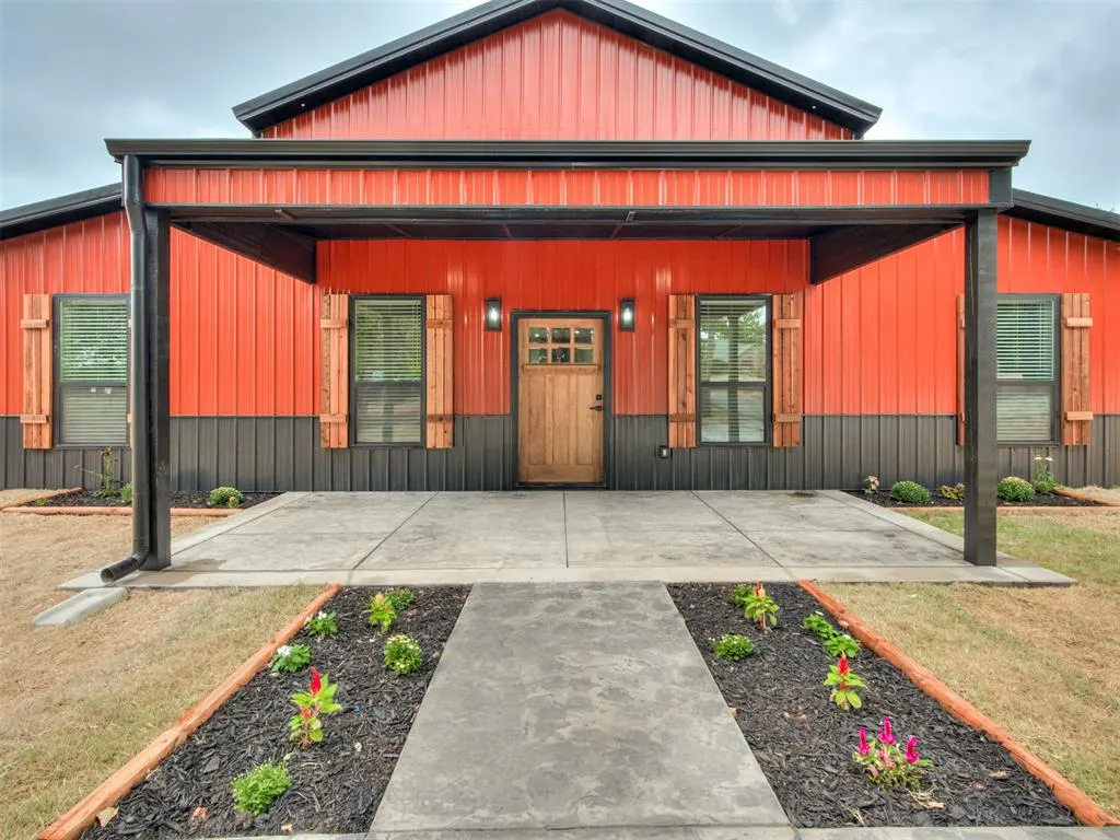 Photo 9 — 14 Hackney Drive, McLoud, OK 74851