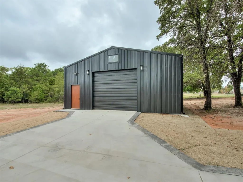 Photo 34 — 14 Hackney Drive, McLoud, OK 74851