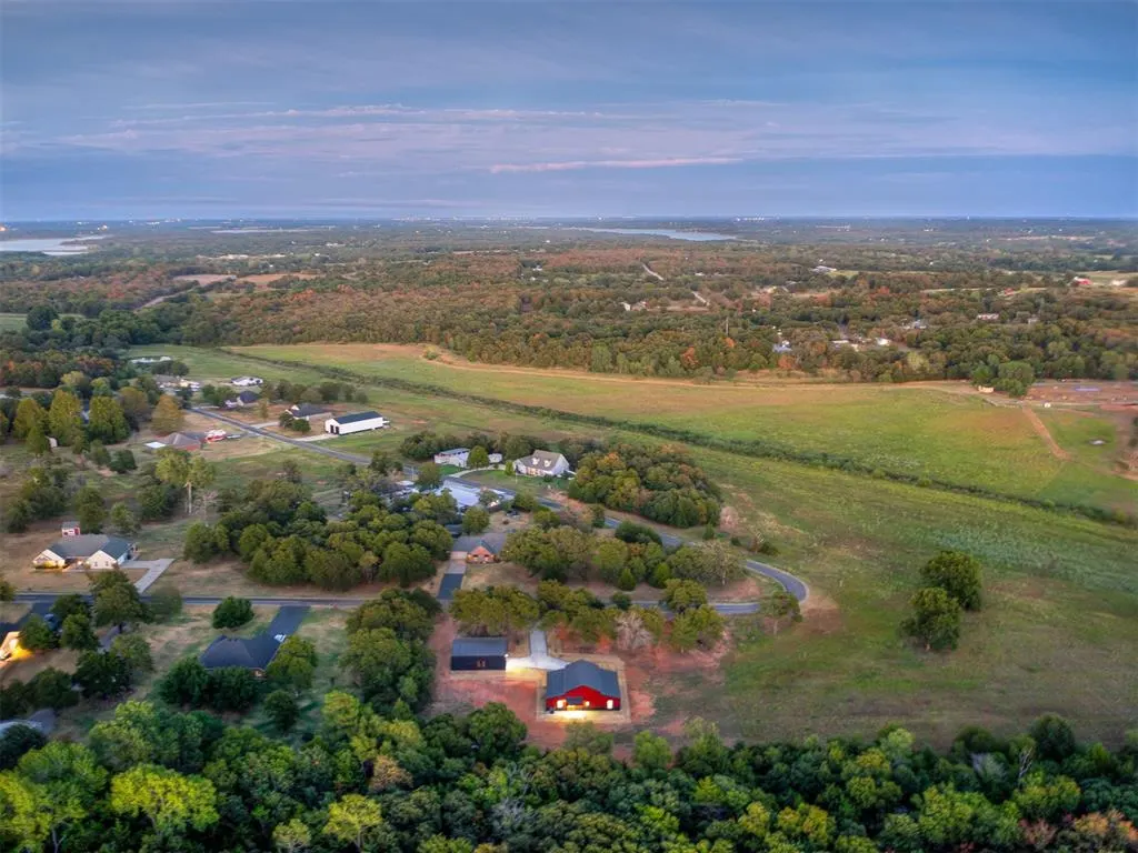 Photo 37 — 14 Hackney Drive, McLoud, OK 74851