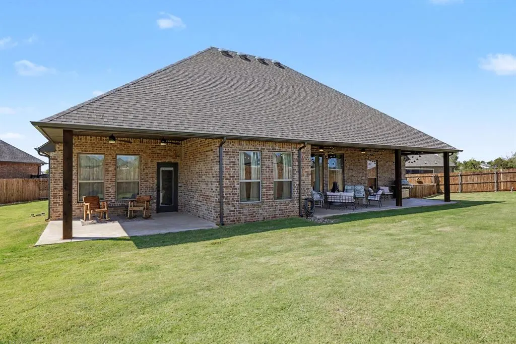 Photo 28 — 13300 NW 7th Court, Yukon, OK 73099