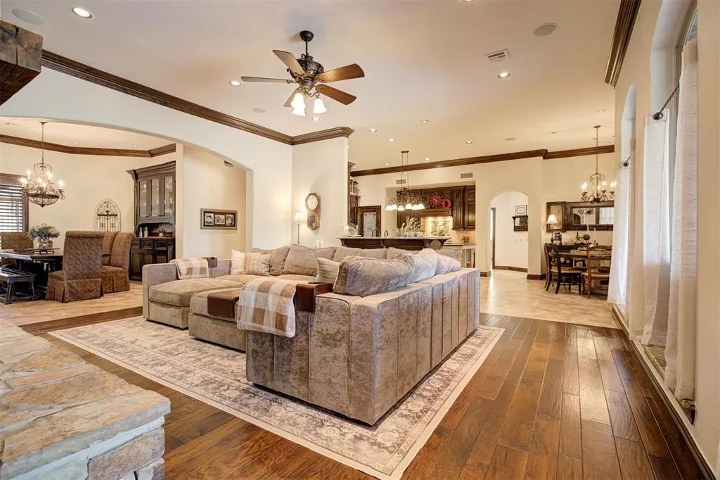 Photo 12 — 4520 Black Horse Road, Norman, OK 73072