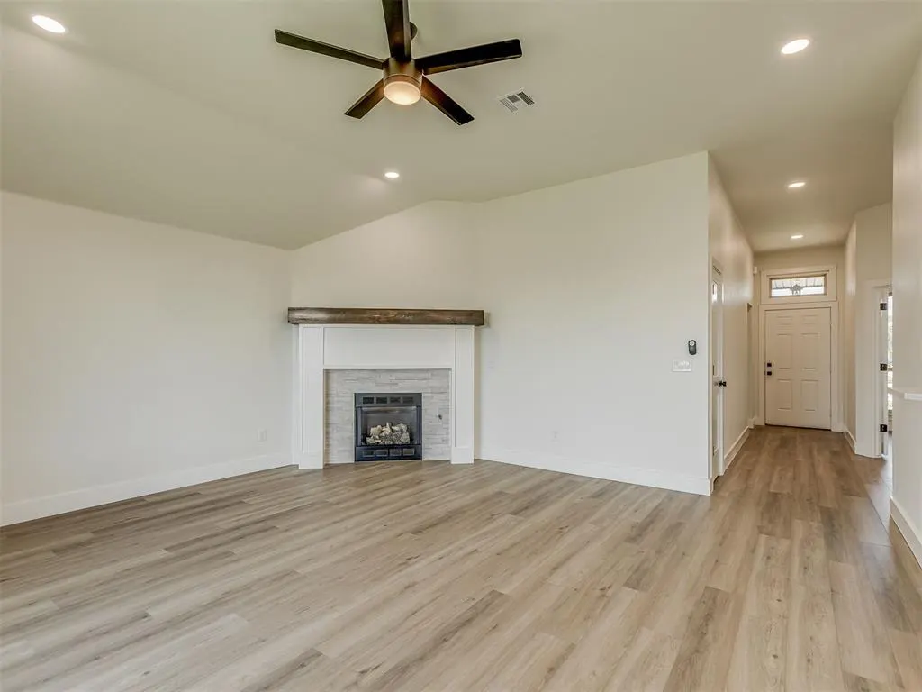 Photo 6 — 24 SW 132nd Street, Oklahoma City, OK 73170