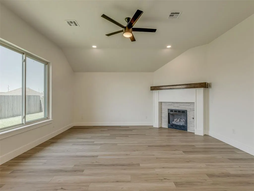 Photo 9 — 24 SW 132nd Street, Oklahoma City, OK 73170