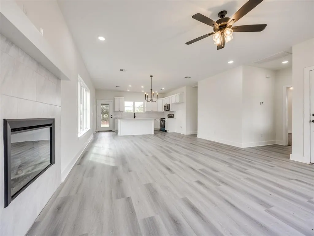 Photo 6 — 10131 S Meadows Lane, Guthrie, OK 73044