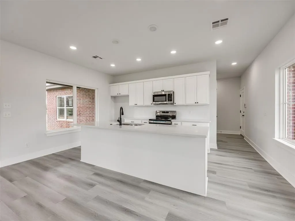 Photo 8 — 10190 S Meadows Lane, Guthrie, OK 73044