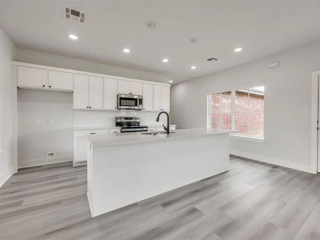 Photo 9 — 10190 S Meadows Lane, Guthrie, OK 73044
