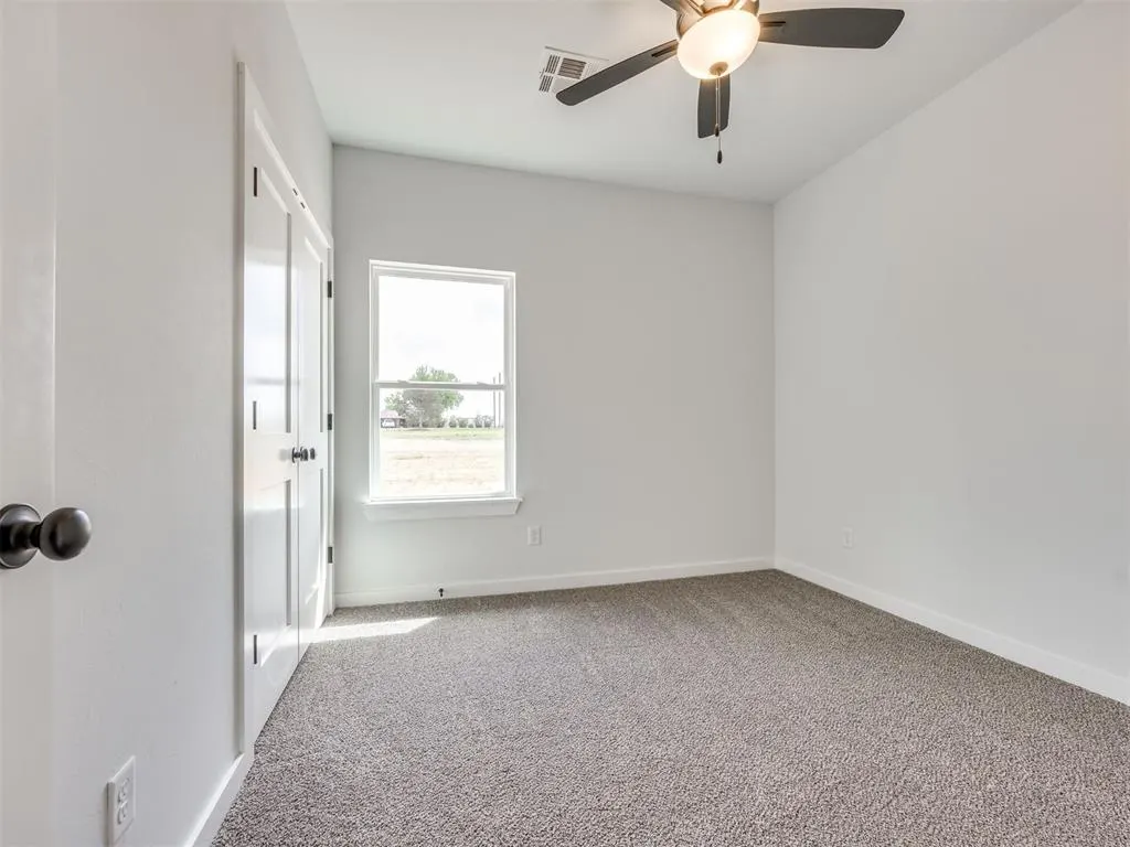 Photo 12 — 10190 S Meadows Lane, Guthrie, OK 73044