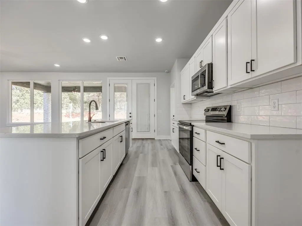 Photo 16 — 10130 S Meadows Lane, Guthrie, OK 73044