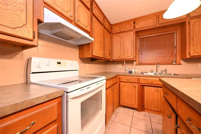 Photo 8 — 815 S 19th Street, Chickasha, OK 73018